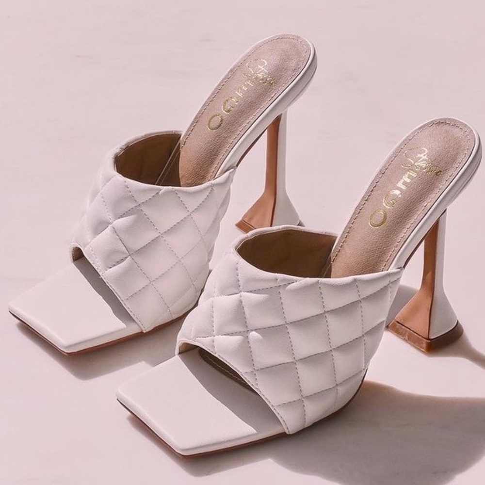 White Square Toe Heel - 11